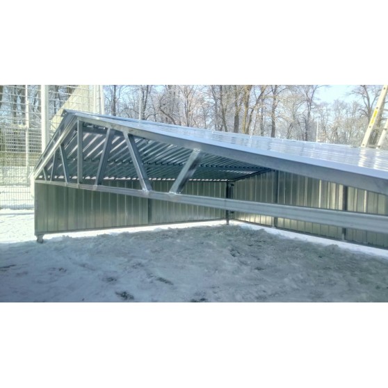 Garaż na zeskok do skoków za metr